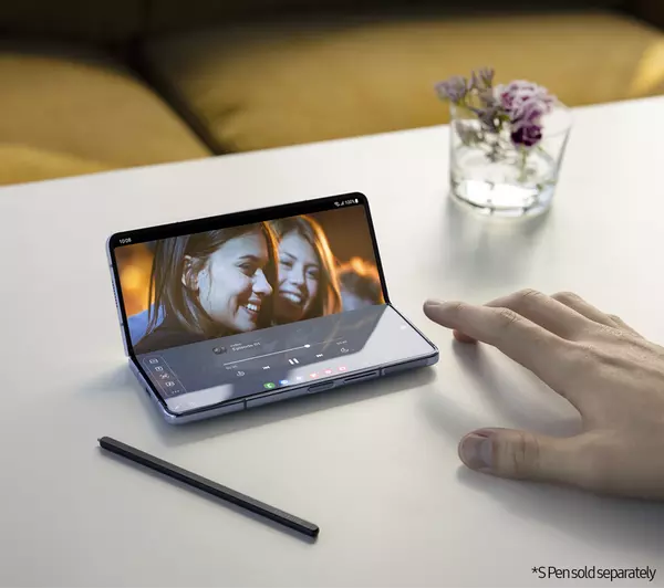 SAMSUNG Galaxy Z Fold5 - 512 GB, Cream